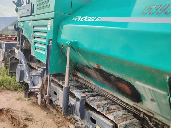 徐工RP903攤鋪機(jī)