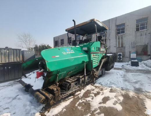 徐工RP903摊铺机