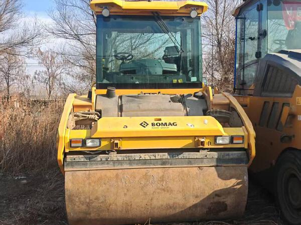 徐工XD133C双钢轮压路机