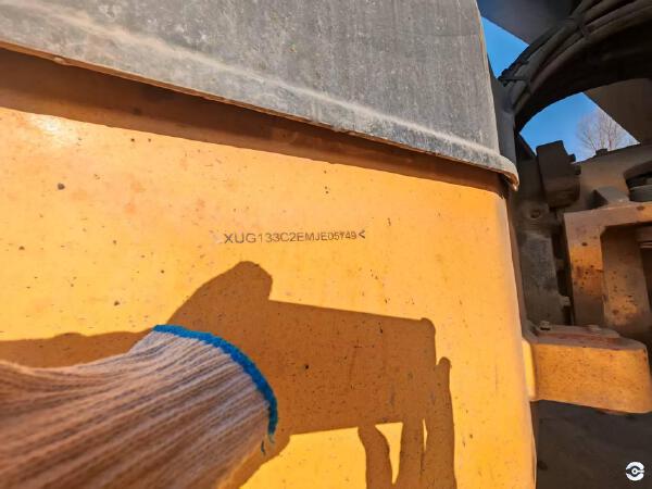 徐工XD133C双钢轮压路机