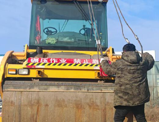 徐工XD133C双钢轮压路机