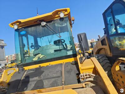 徐工XD133CIV雙鋼輪壓路機