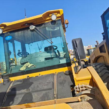 徐工XD133CIV双钢轮压路机