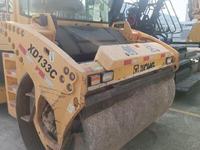 徐工XD133C双钢轮压路机