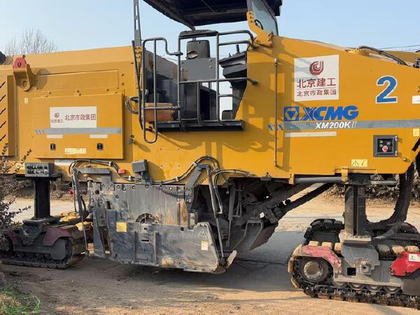 徐工XM200KII銑刨機