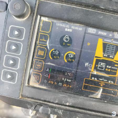 徐工RP905TIV摊铺机