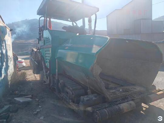 徐工RP903摊铺机