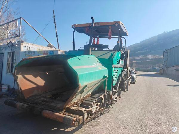 徐工RP903攤鋪機