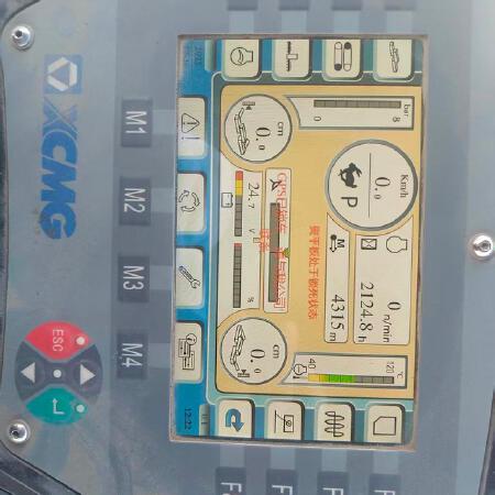 徐工RP903摊铺机