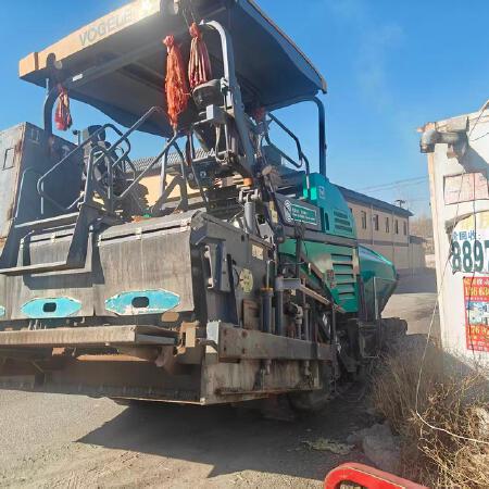 徐工RP903摊铺机