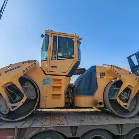 徐工XD133C双钢轮压路机