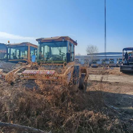 徐工XD133C双钢轮压路机