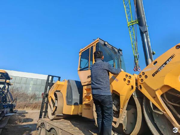 徐工XD133C双钢轮压路机