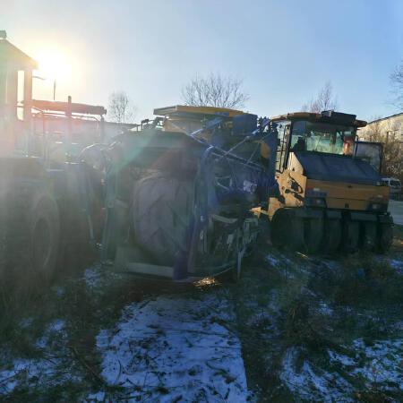 徐工XM200K铣刨机