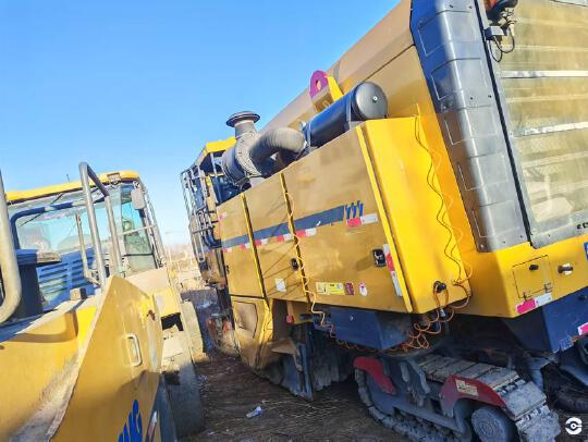 徐工XM200K铣刨机