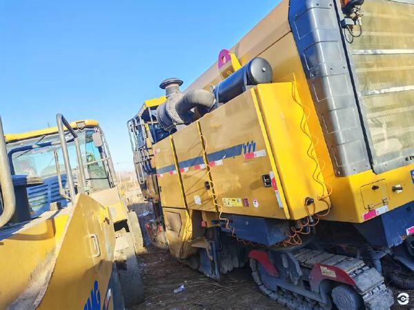 徐工XM200K铣刨机