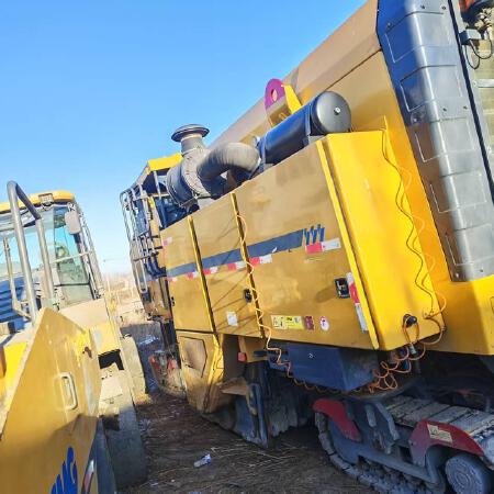 徐工XM200K铣刨机