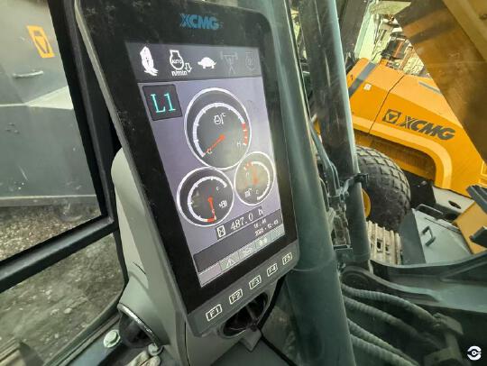 徐工XE200D履带式挖掘机