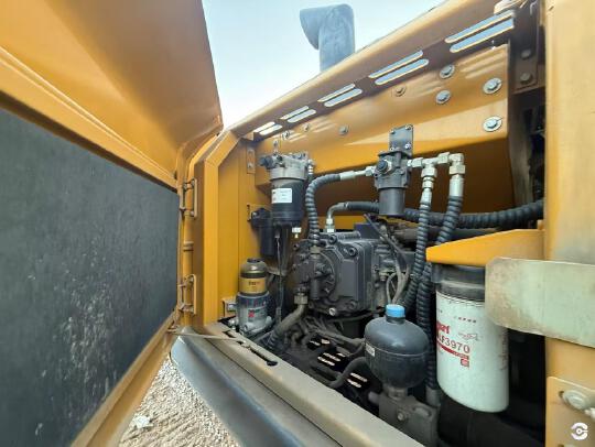 徐工XE200D履带式挖掘机