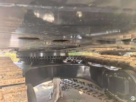 徐工XE550DK履带式挖掘机