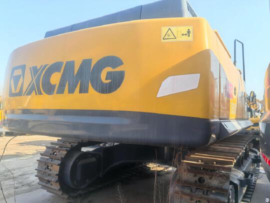 徐工XE550DK履带式挖掘机