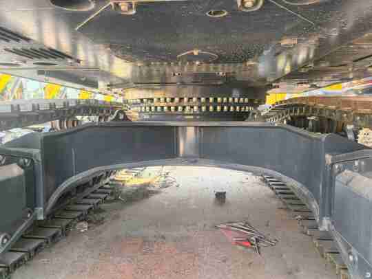 徐工XE550DK履带式挖掘机