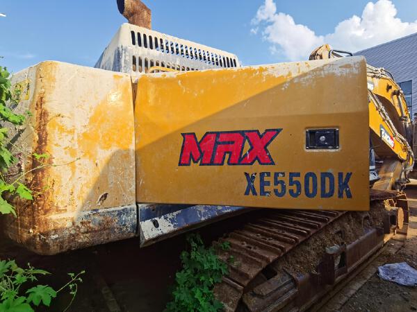 徐工XE550DK履带式挖掘机
