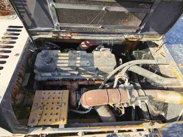 徐工XE550DK履带式挖掘机