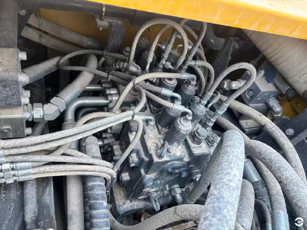 徐工XE500GK履带式挖掘机