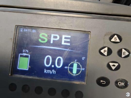 徐工XCB-L35電動平衡重叉車3.5噸電動叉車