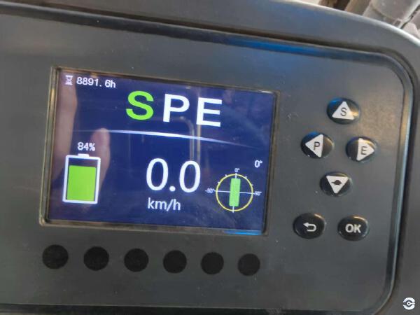 徐工XCB-L35電動平衡重叉車3.5噸電動叉車