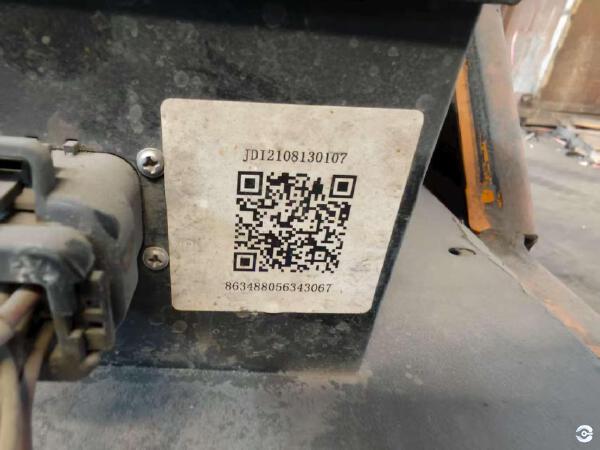 徐工XCB-L30電動(dòng)平衡重叉車(chē)