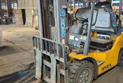 徐工XCB-L35電動平衡重叉車3.5噸電動叉車