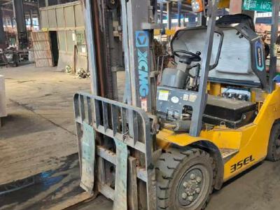 徐工XCB-L35電動(dòng)平衡重叉車(chē)3.5噸電動(dòng)叉車(chē)