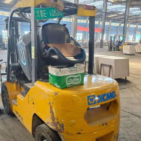 徐工XCB-L35电动平衡重叉车3.5吨电动叉车