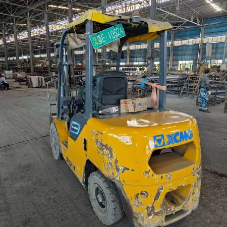 徐工XCB-L35电动平衡重叉车3.5吨电动叉车