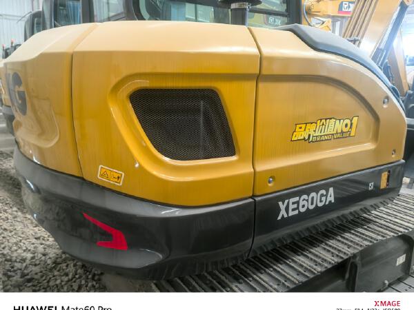 徐工XE60GA履带式挖掘机