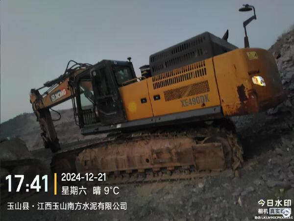 徐工XE500DK履带式挖掘机