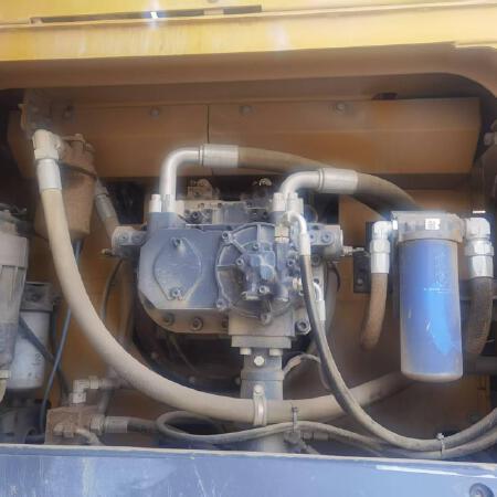 徐工XE600DK MAX履带式挖掘机