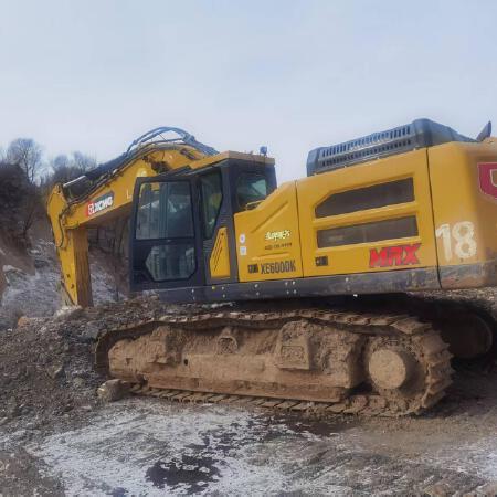 徐工XE600DK MAX履带式挖掘机