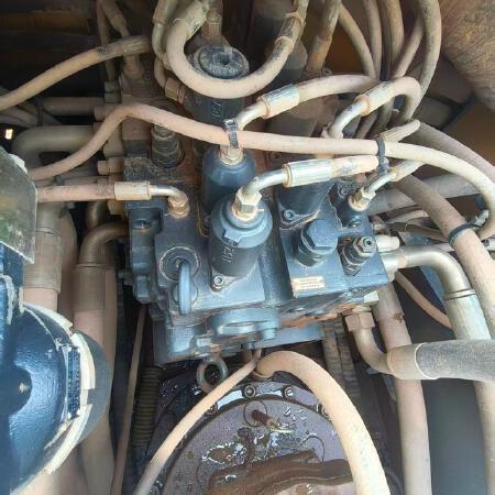 徐工XE380DK履带式挖掘机