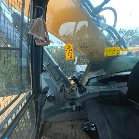 徐工XE380DK履带式挖掘机