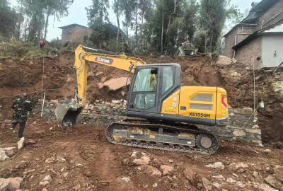 徐工XE135G履带式挖掘机