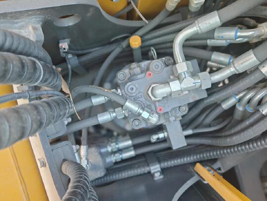 徐工XE75GH履带式挖掘机