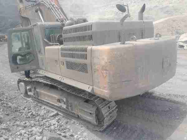 徐工XE500DK履带式挖掘机