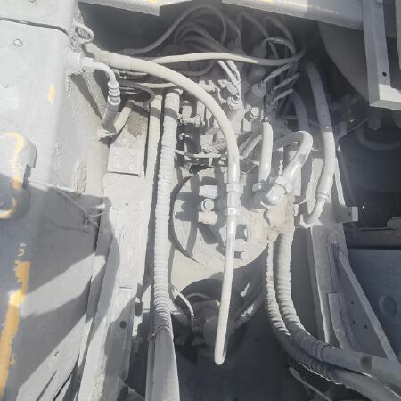 徐工XE500DK履带式挖掘机