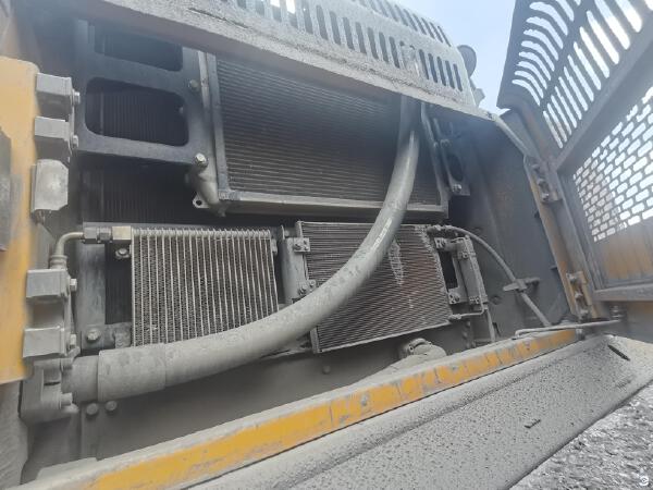 徐工XE500DK履带式挖掘机