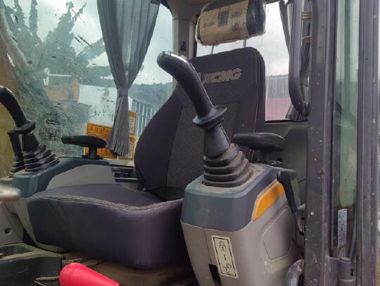 徐工XE75GA履带式挖掘机