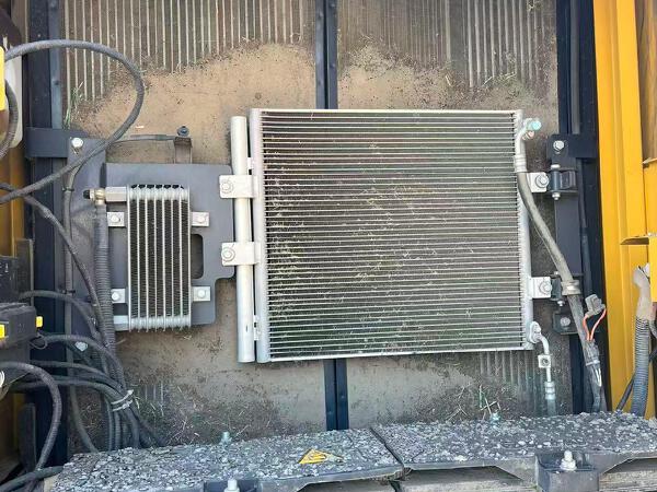 徐工XE245GH履带式挖掘机