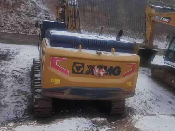 徐工XE600DKMAX履带式挖掘机